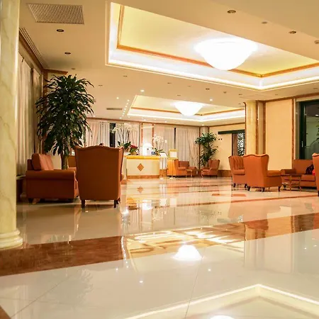 Palace Hotel 4*