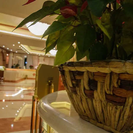 Palace Hotel